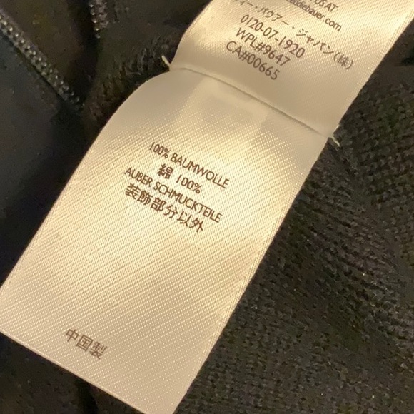 Beautiful Eddie Bauer 1/4 zip sweater. Size M - Picture 4 of 4